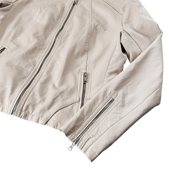 Guess Cream Faux Leather Jacket Moto Feminine Size XL Lightweight Neutral Y2K - Picture 7 of 16